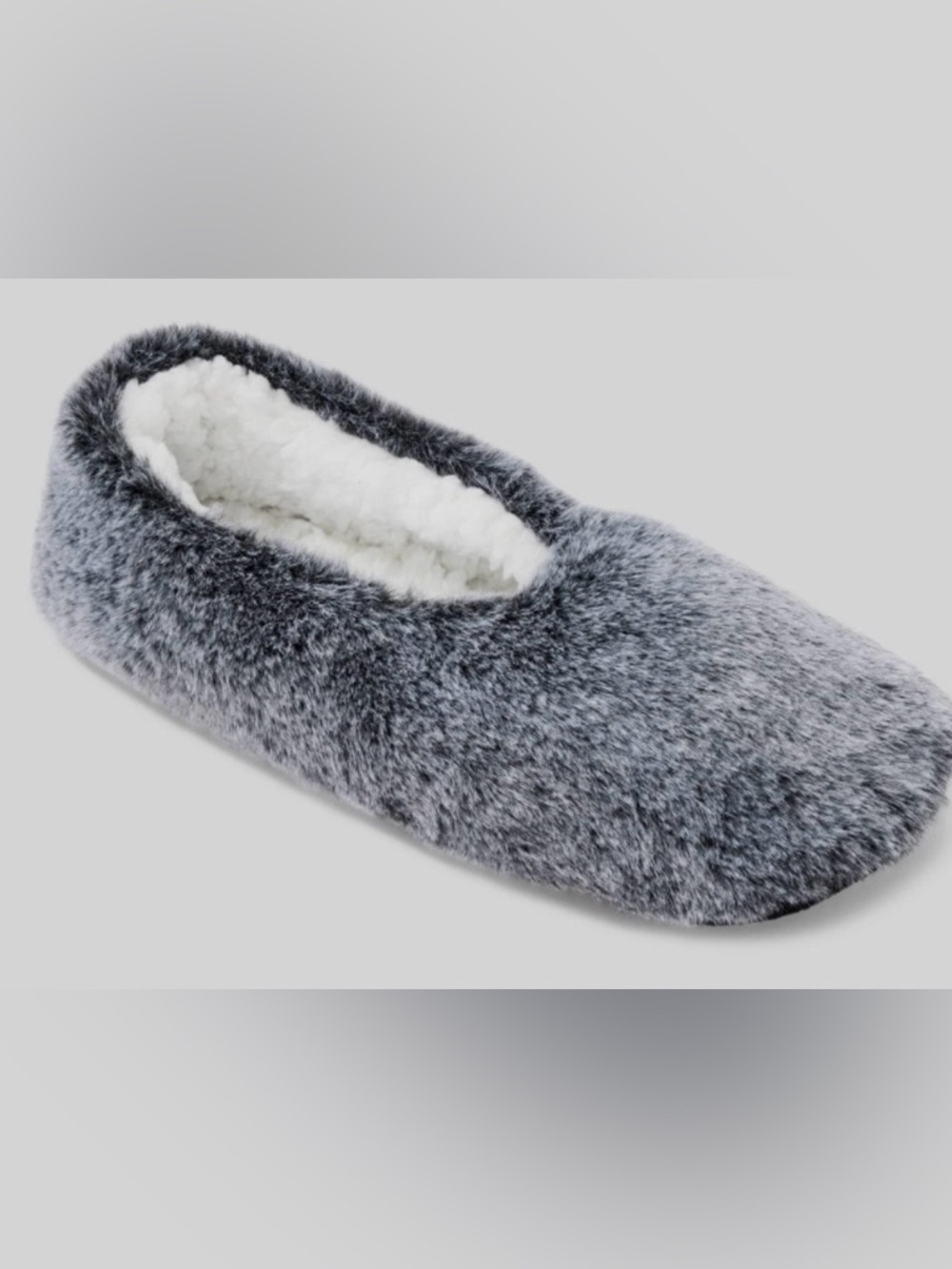 NEW. Auden Faux Fur Slippers